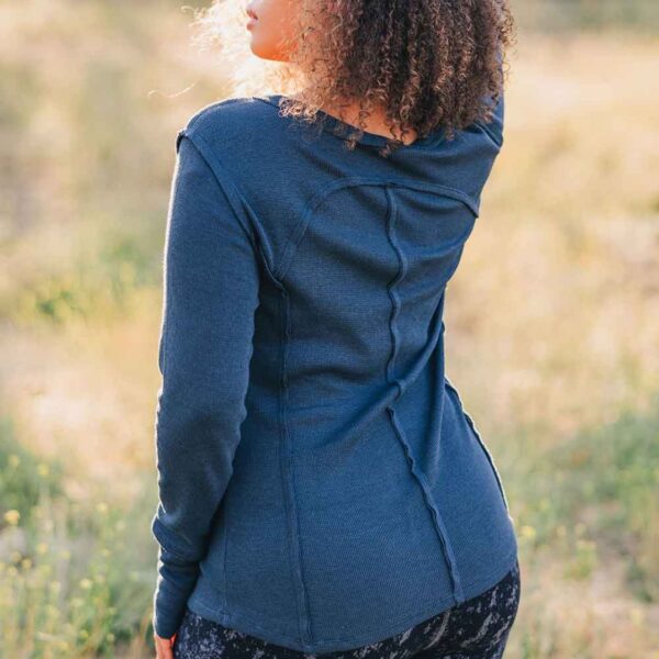 Longsleeve "Zelda" Navy Blue, Bio BW – Bild 2