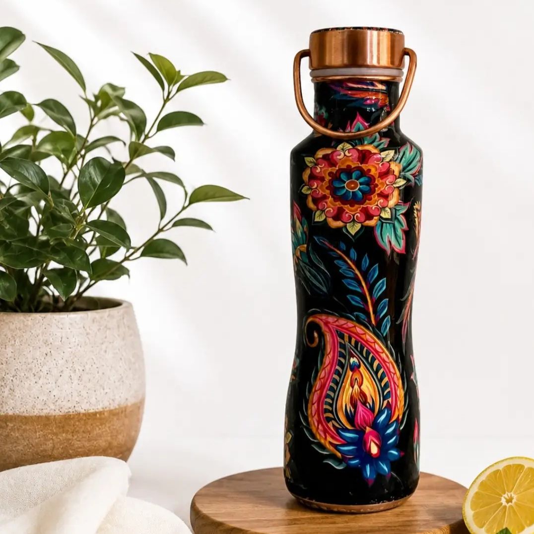 Kupferflasche "Blumenmuster mit Griff" 950ml – Bild 2